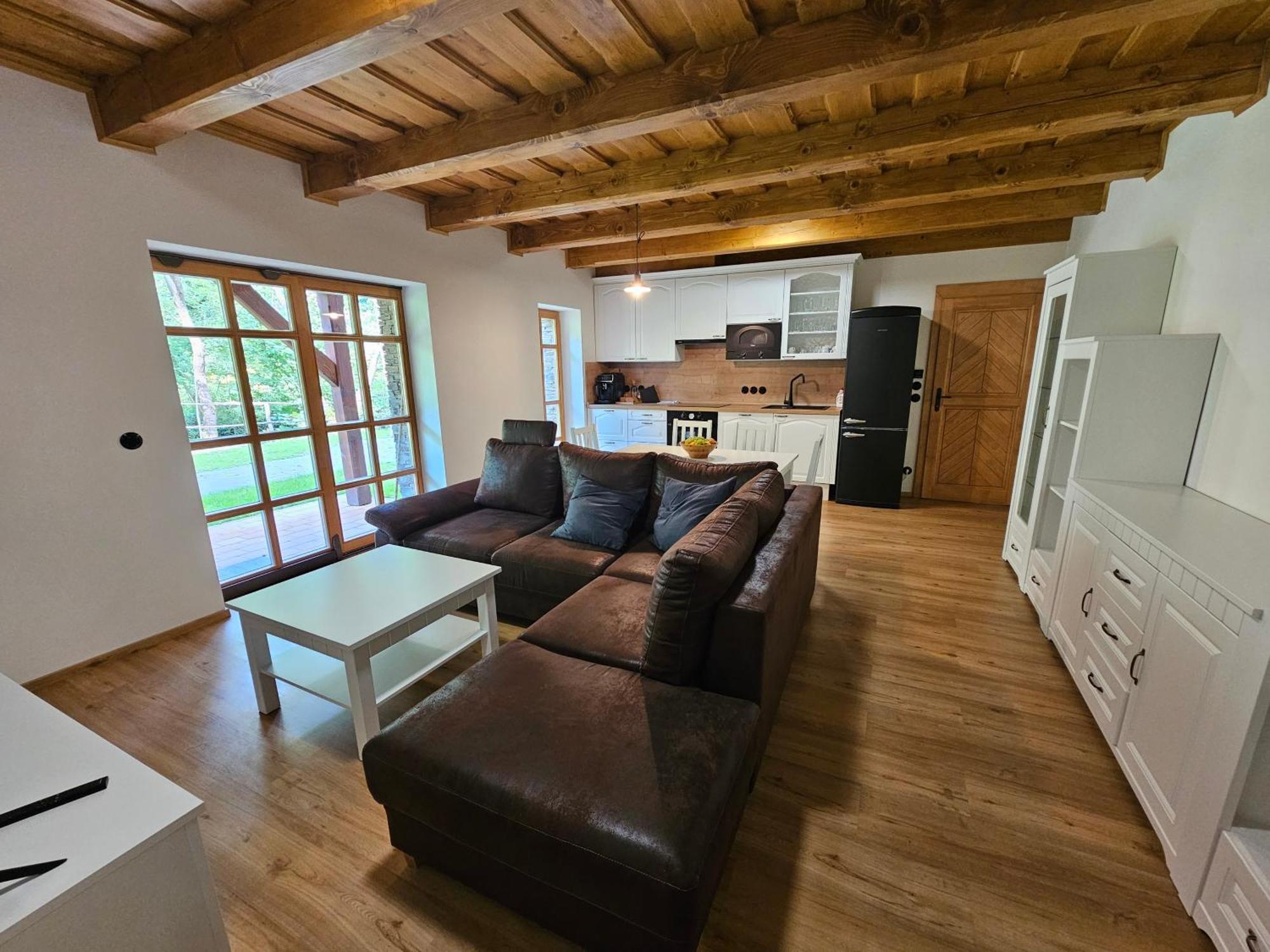 Apartmany Jezerne Velké Karlovice 外观 照片