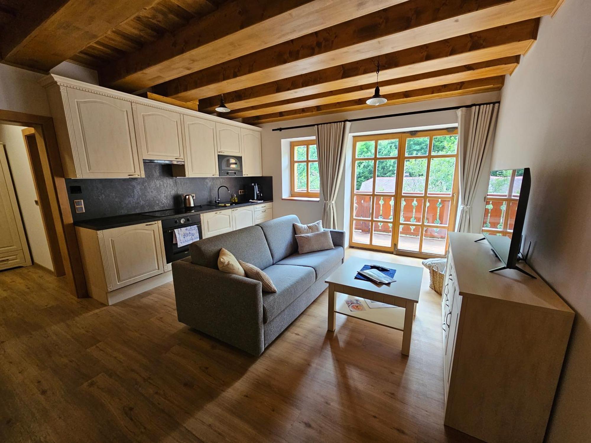 Apartmany Jezerne Velké Karlovice 外观 照片
