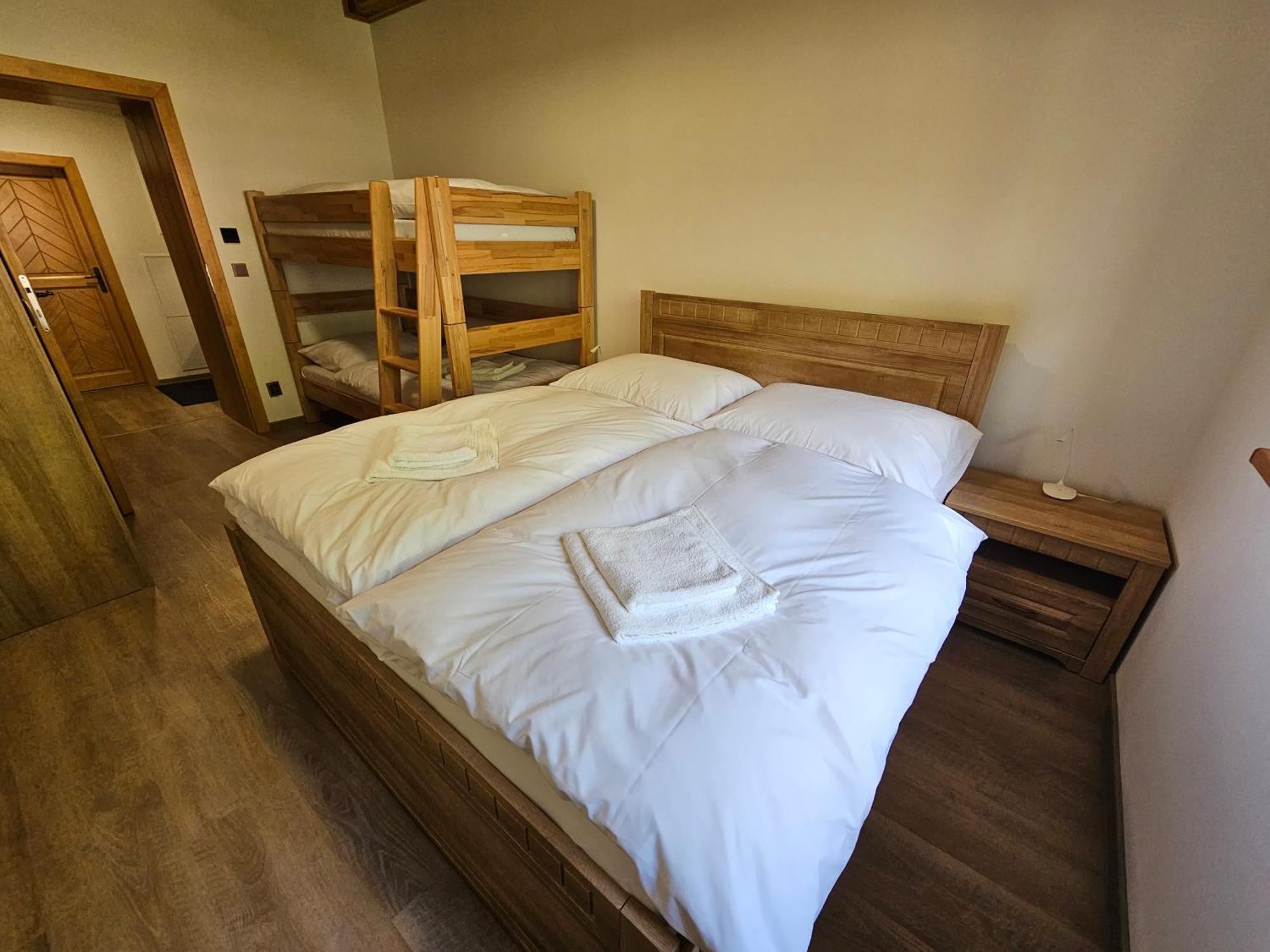 Apartmany Jezerne Velké Karlovice 客房 照片